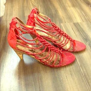 Red low sandal heels